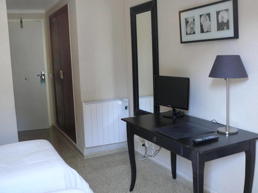 Hostal Jakiton Palmanova Exterior foto