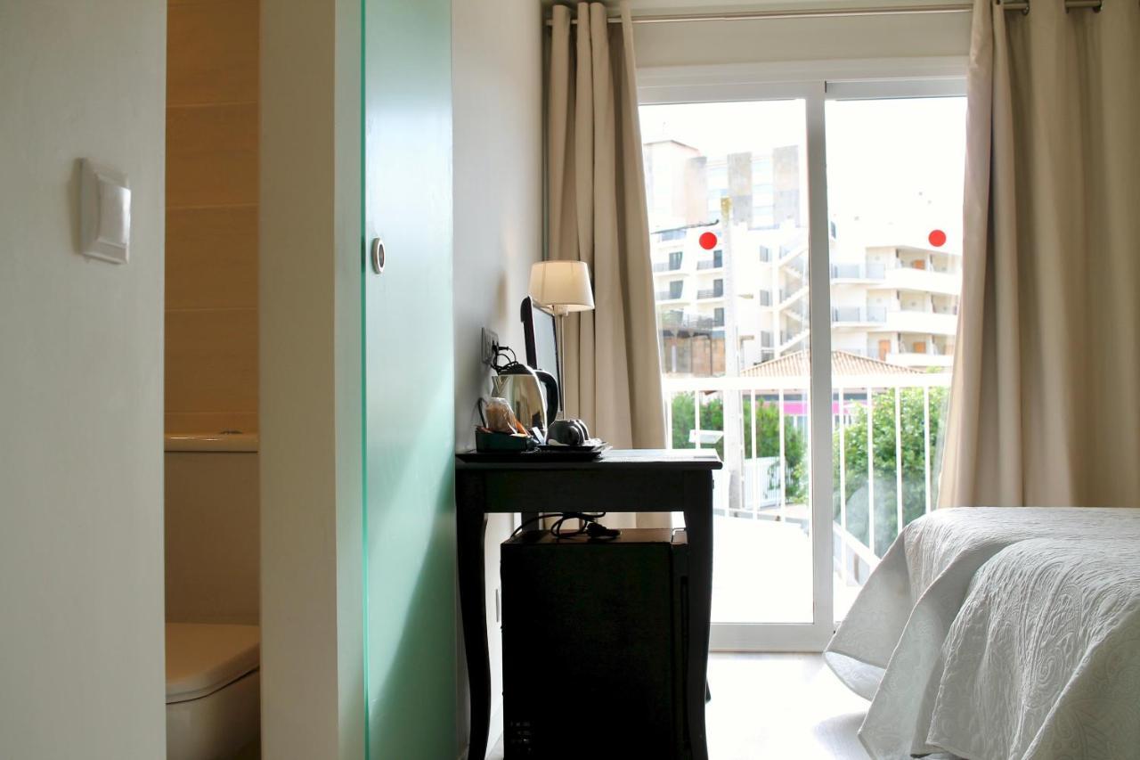 Hostal Jakiton Palmanova Exterior foto